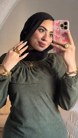 فستان زينه الزيتي