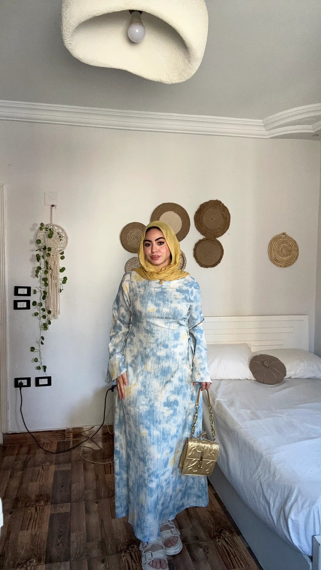 فستان لازارا